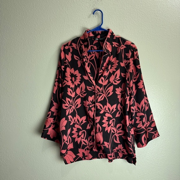 Zara Silky Blouse Top Floral Size Large - Picture 1 of 7